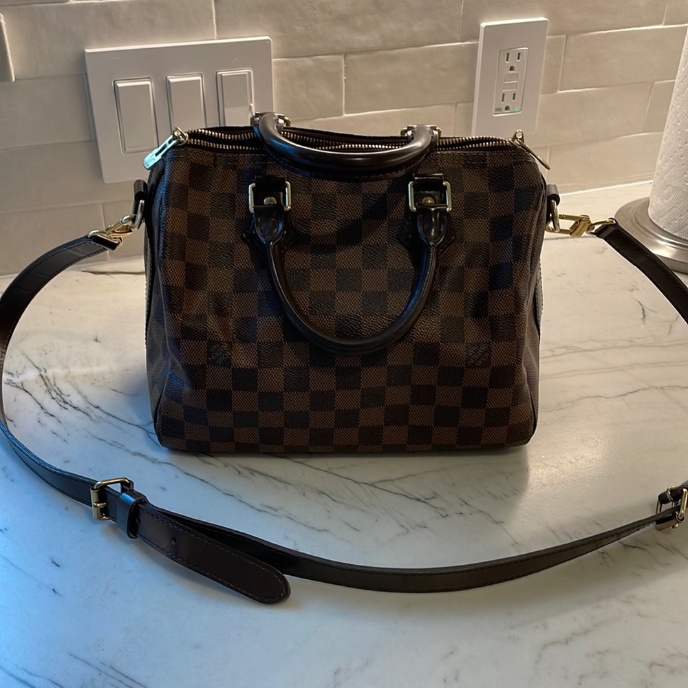 Genuine Louis Vuitton Speedy 30 Damier Ebene. Excellent condition